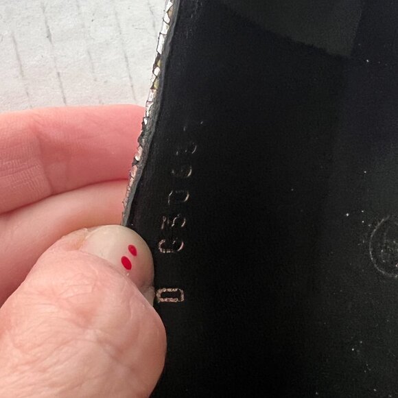 Chanel silver crackled leather interlocking CC Camelia Smoking slipper size 38 - Picture 9 of 11